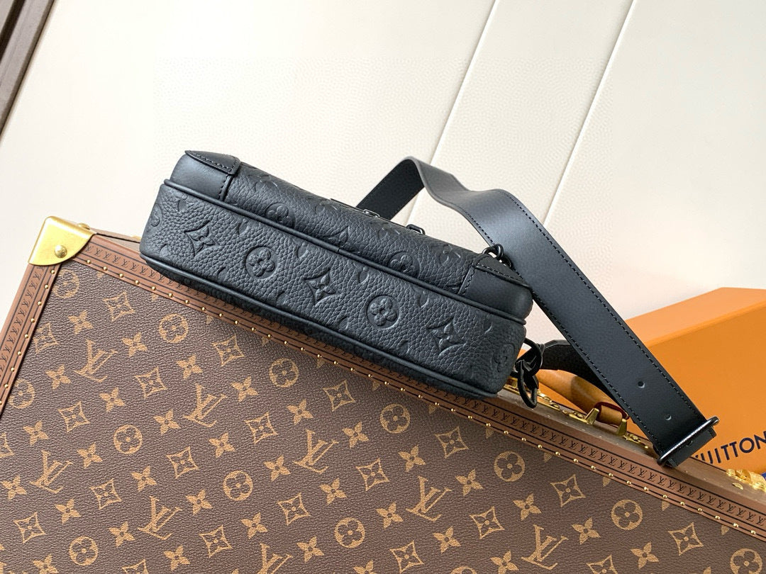 SACOCHE LOUIS VUITTON