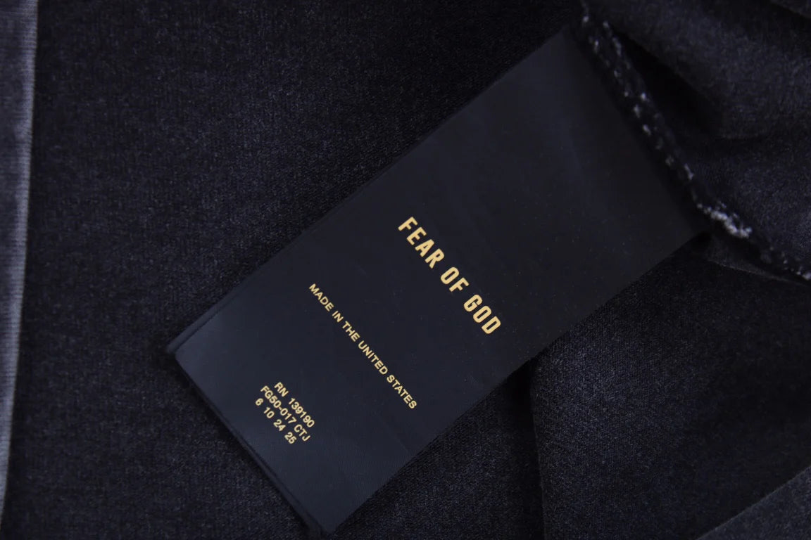 T-shirt « Fear of God » avec le texte « Give It Up »