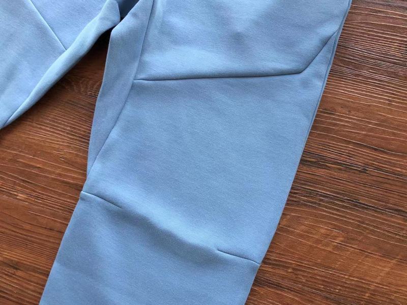 PANTALON NIKE TECH FLEECE x BLEU CLAIR