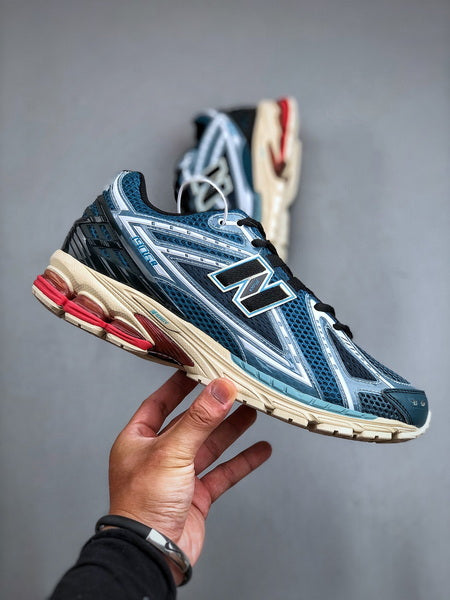 New Balance 1906