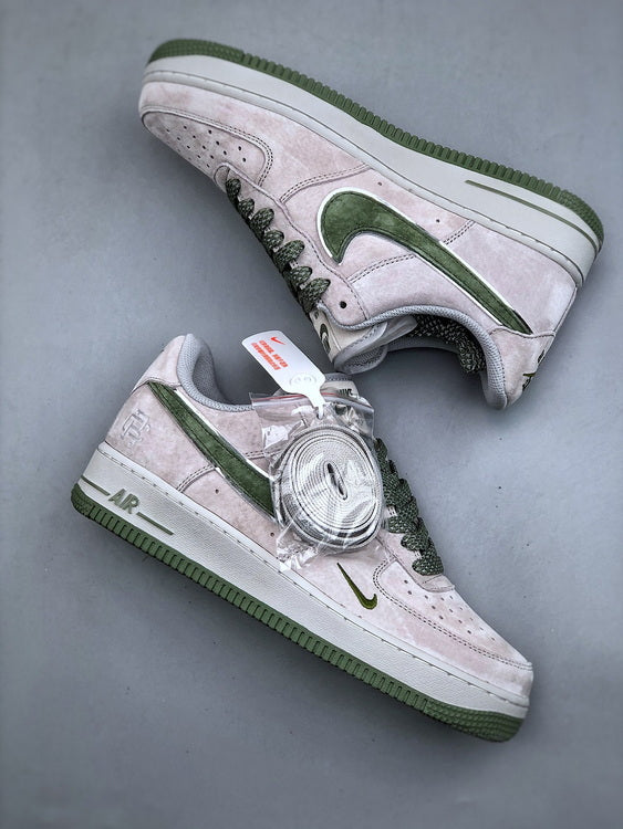 Nike Air Force 1 Low