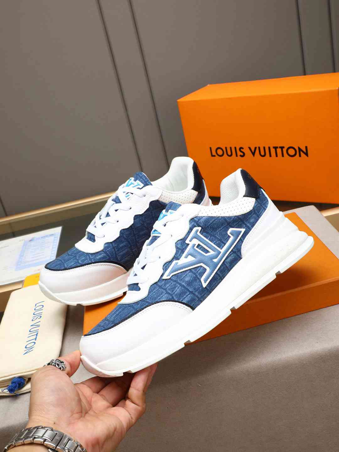 Sneaker LOUIS VUITTON BLANC BLEU