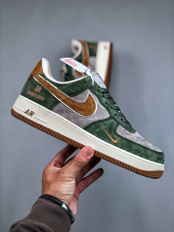 Nike Air Force 1 Low undefeated