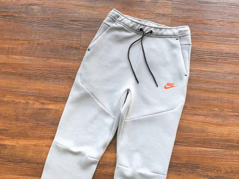 PANTALON NIKE TECH FLEECE x GRIS LOUP/AIGUE-MARINE/ORANGE