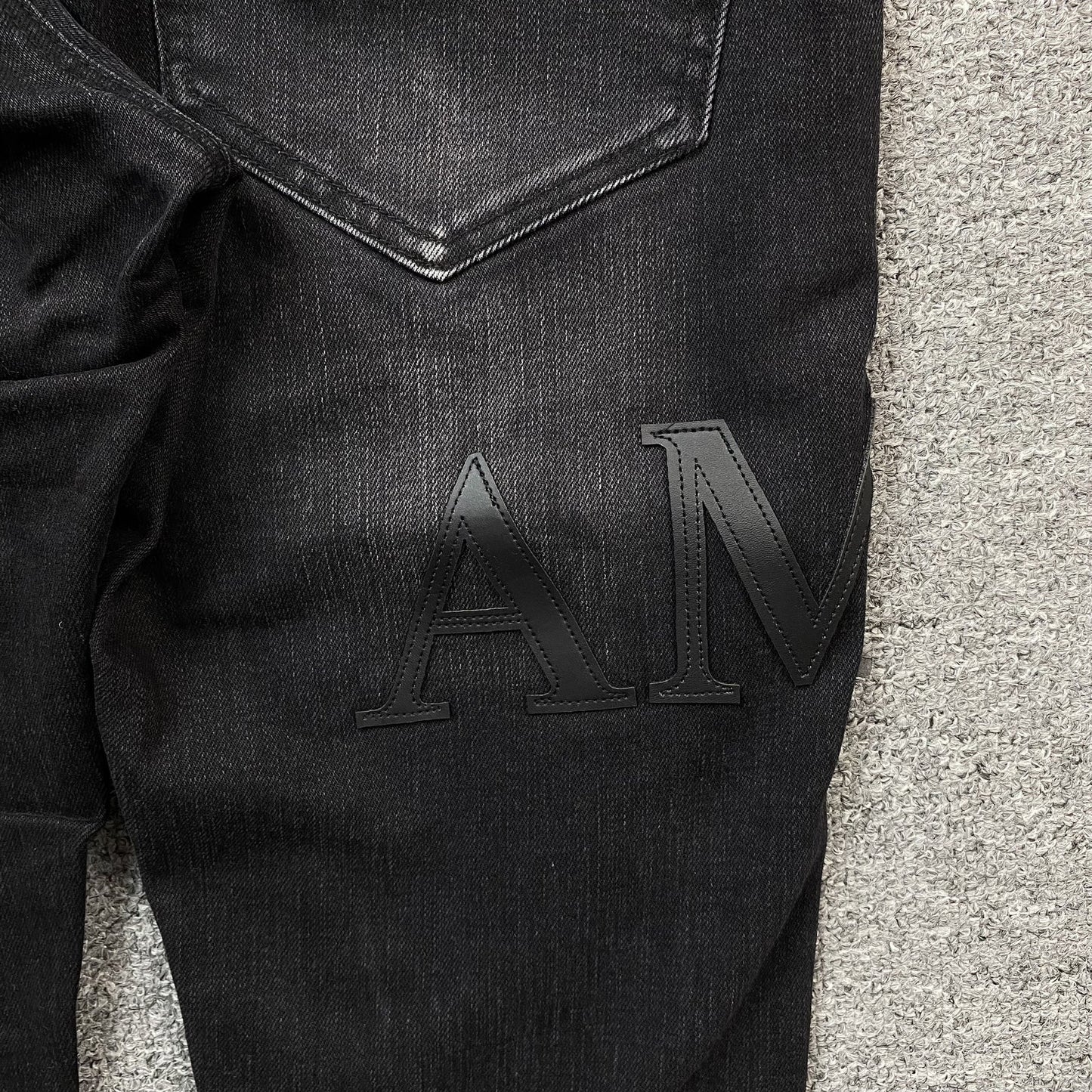 JEAN NOIR AMIRI