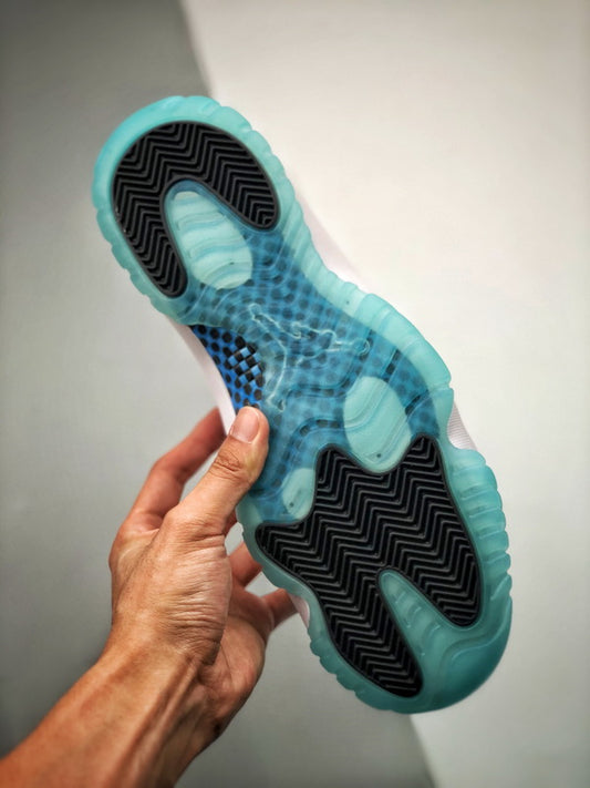 Air Jordan 11 Retro "Legend Blue"
