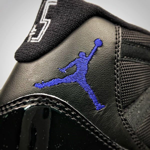 Air Jordan 11 "Space Jam"