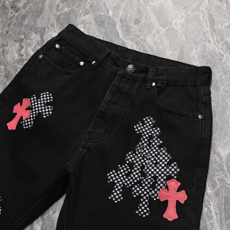 JEAN FLEURKNEE NOIR AVEC PATCH CHROME HEARTS ROSE ET CROSS À CARREAUX