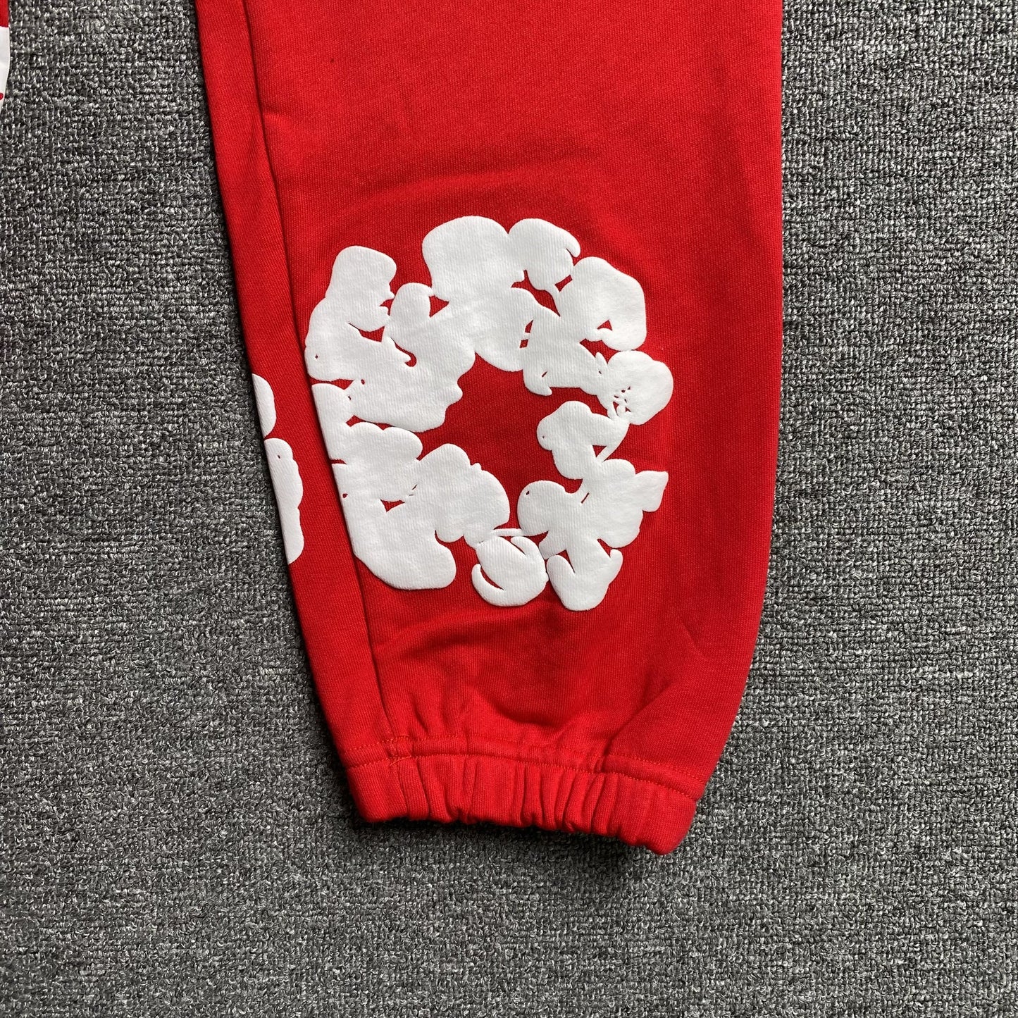 Pantalon de survêtement Denim Tears rouge