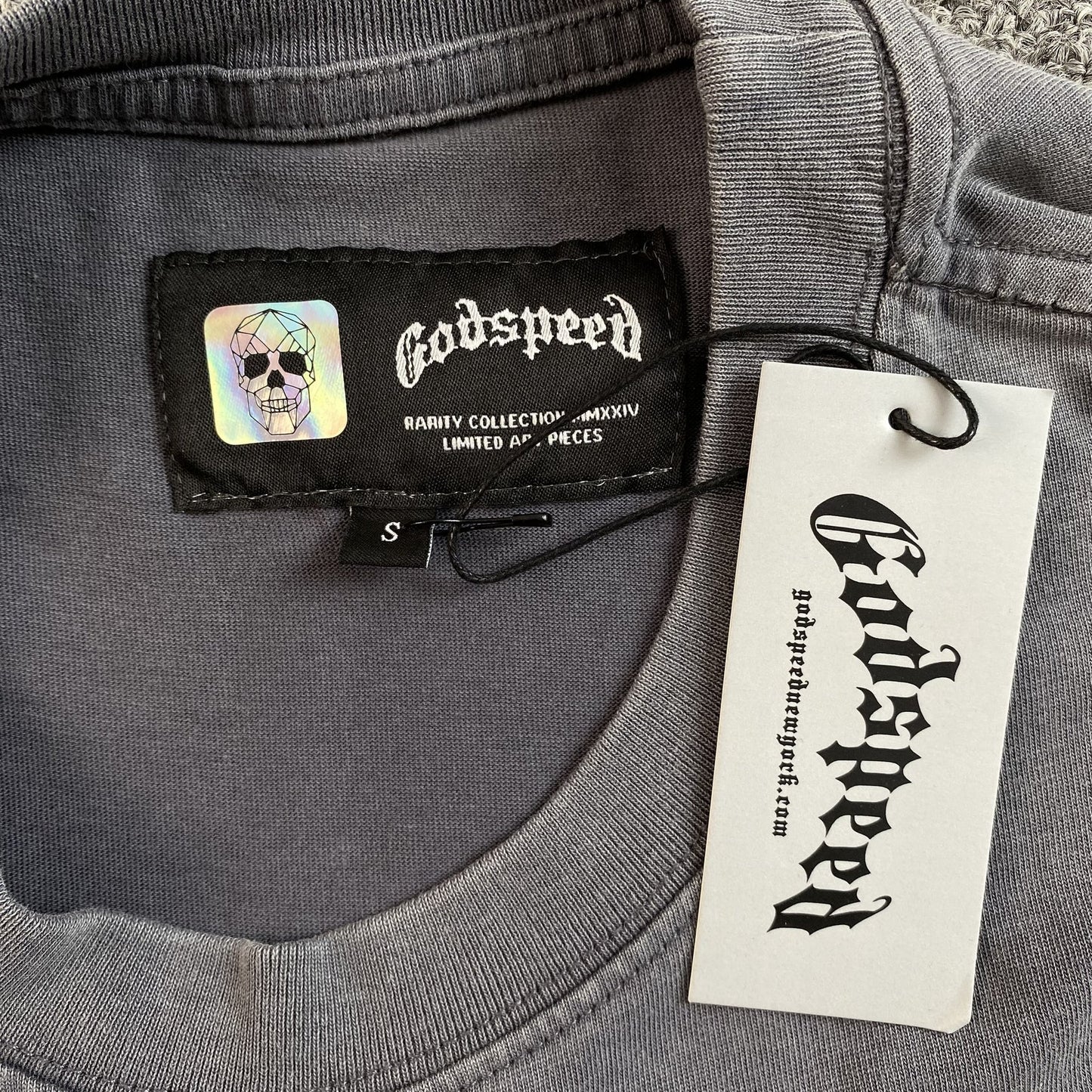 T-SHIRT LONGUE ROUTE SOLITAIRE GRIS GODSPEED