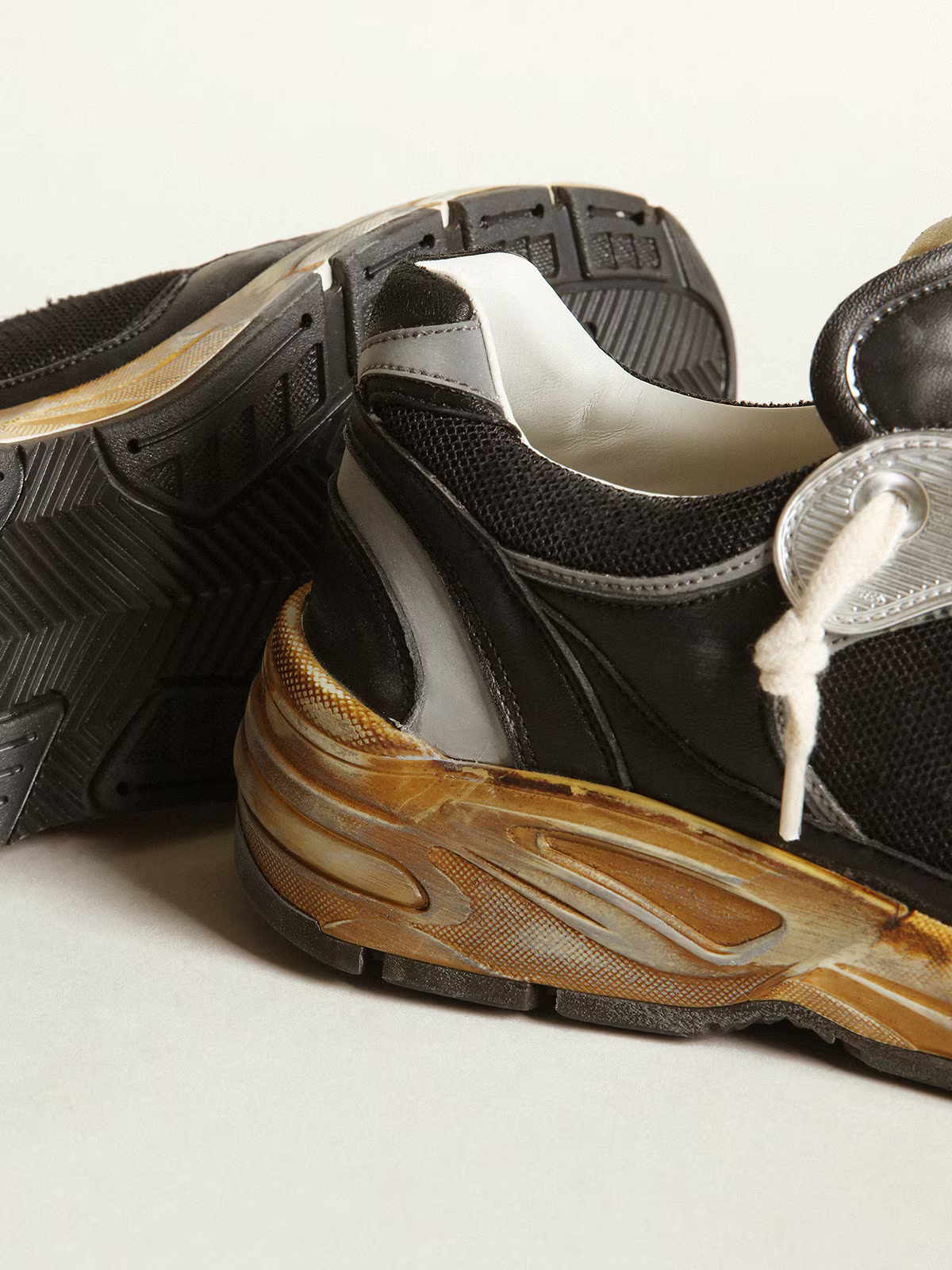 Golden Goose Dad-Star Sneaker Black/Silver