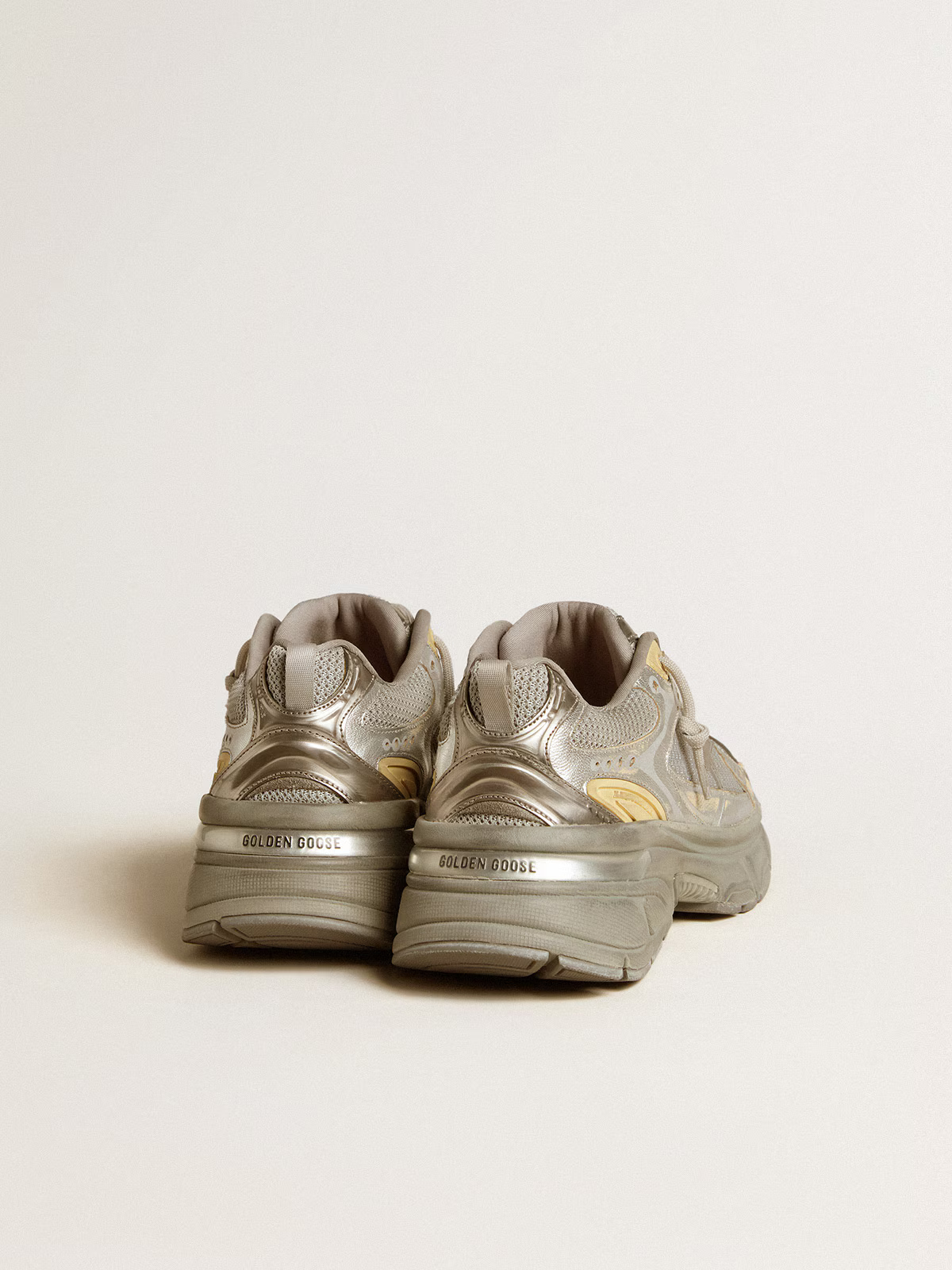 Golden Goose Running Sole – Metallic Gold