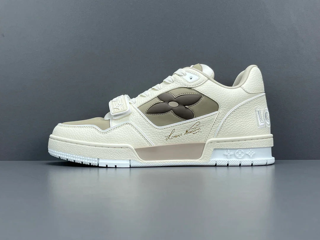LOUIS VUITTON LV TRAINER SNEAKER BEIGE