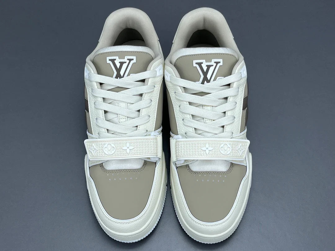 LOUIS VUITTON LV TRAINER SNEAKER BEIGE