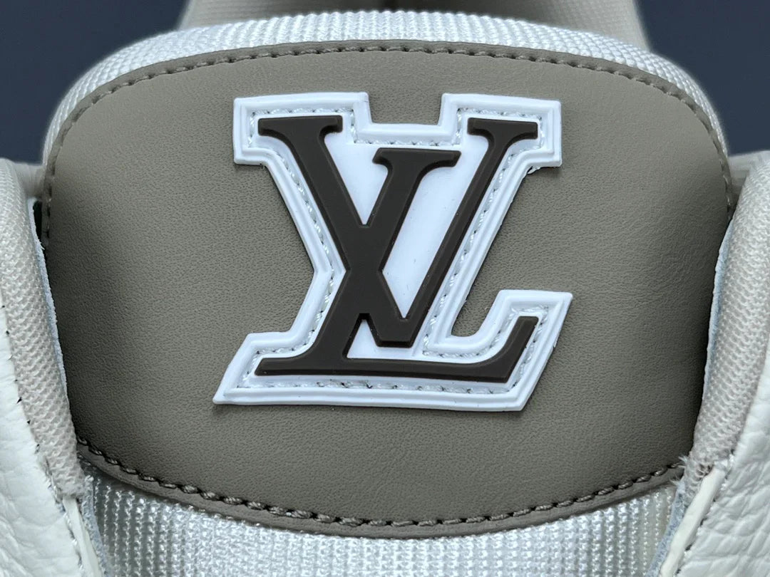 LOUIS VUITTON LV TRAINER SNEAKER BEIGE