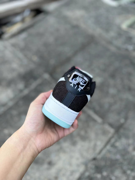 Nike Air Force 1 Low Black Pink Glow