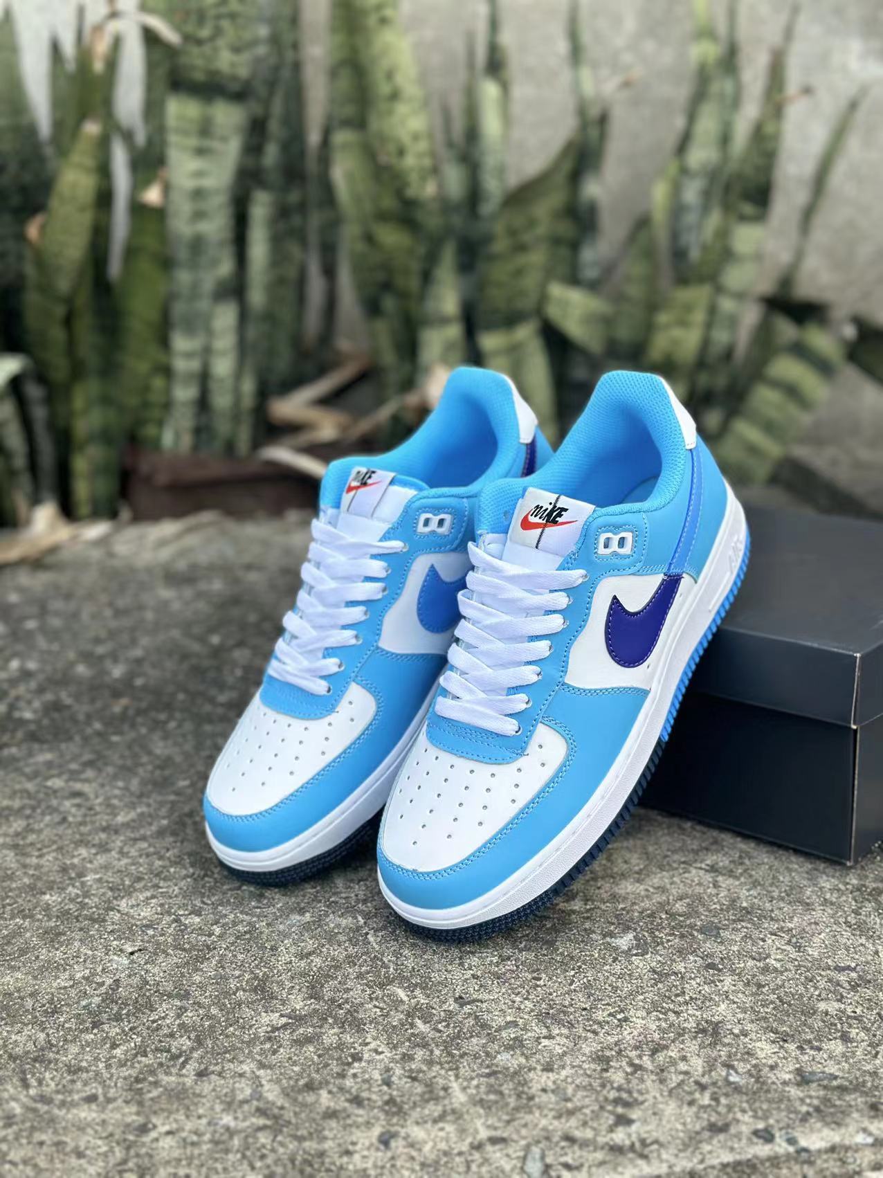 Nike Air Force 1 Low Split "Light Photo Blue"