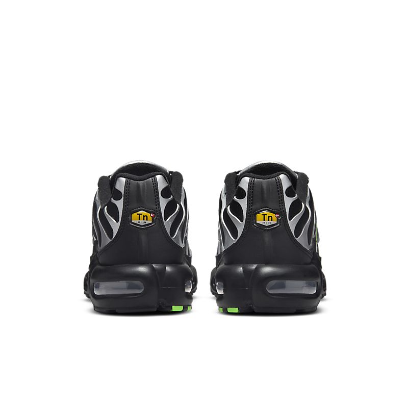 Nike Air Max Plus Noir Vert Strike Metallic Argenté
