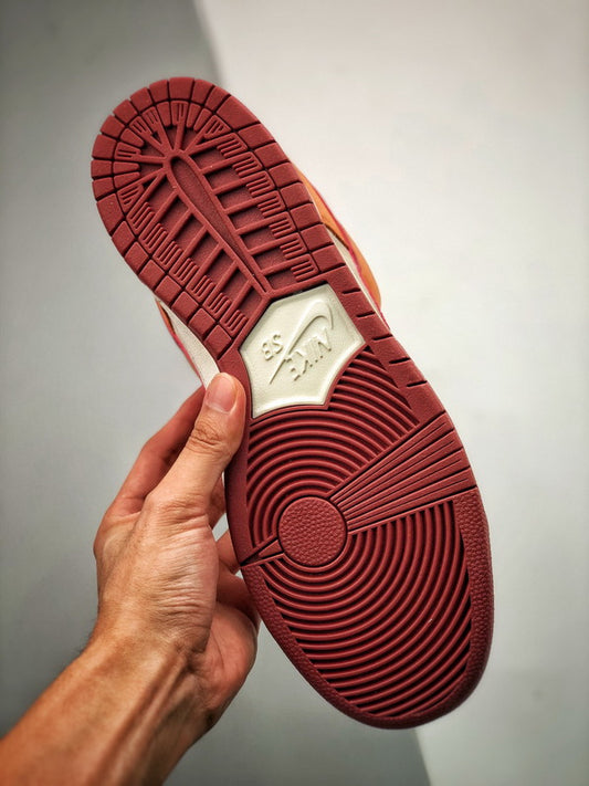 NIKE Dunk Low "Russet Cedar"