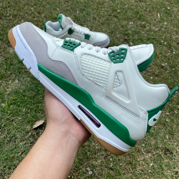 Nike SB x Air Jordan 4 Pine Green