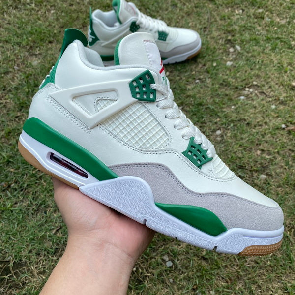 Nike SB x Air Jordan 4 Pine Green