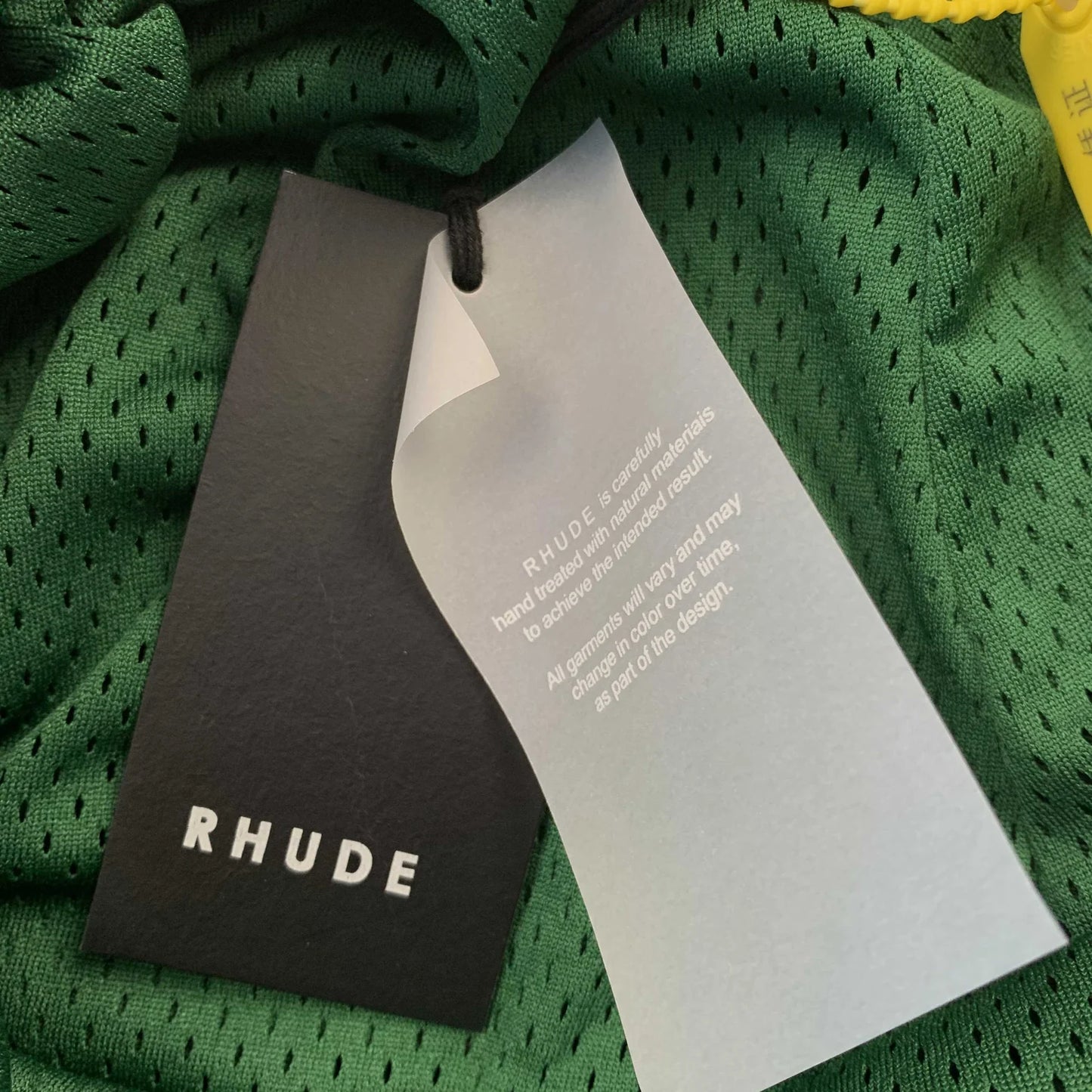 SHORT RHUDE COURT LOGO VERT