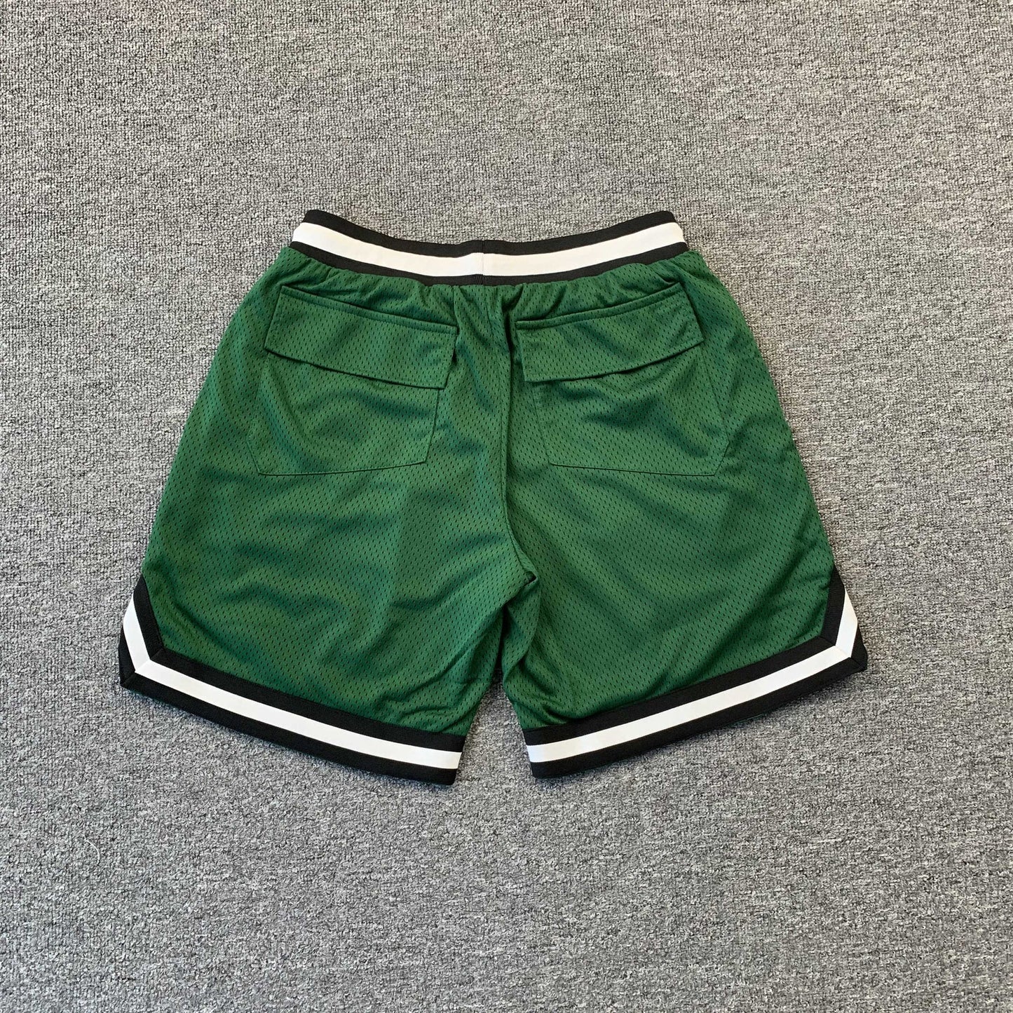 SHORT RHUDE COURT LOGO VERT