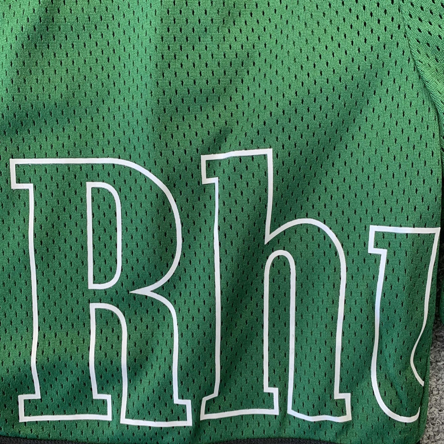 SHORT RHUDE COURT LOGO VERT