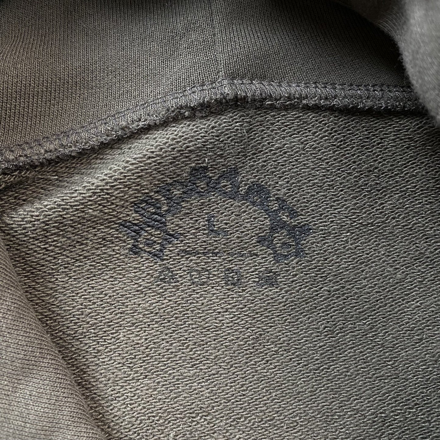SWEAT À CAPUCHE SP5DER BELUGA GRIS ARDOISE/VERT