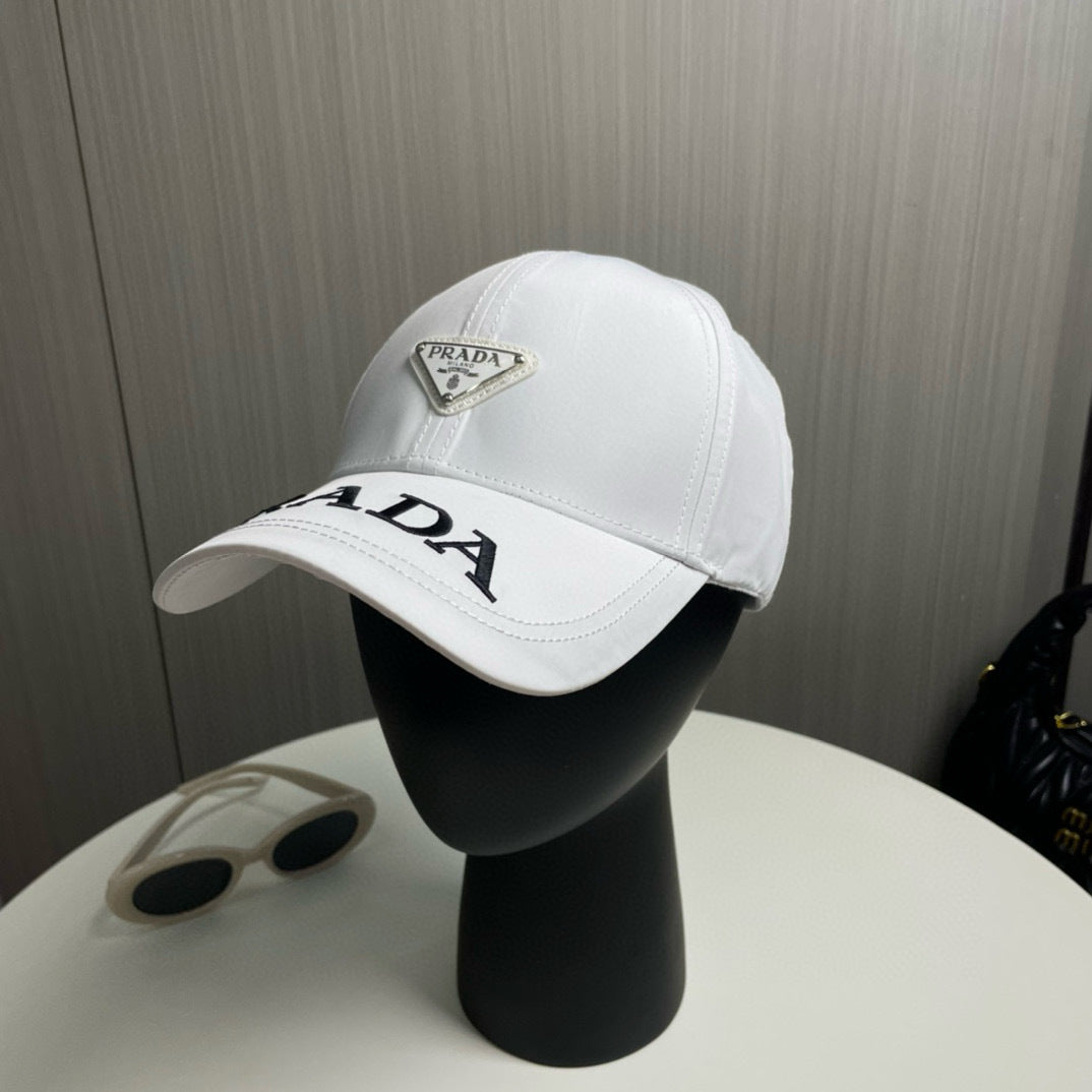 CASQUETTE PRADA