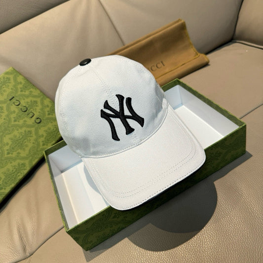 CASQUETTE GUCCI X NY BLANC