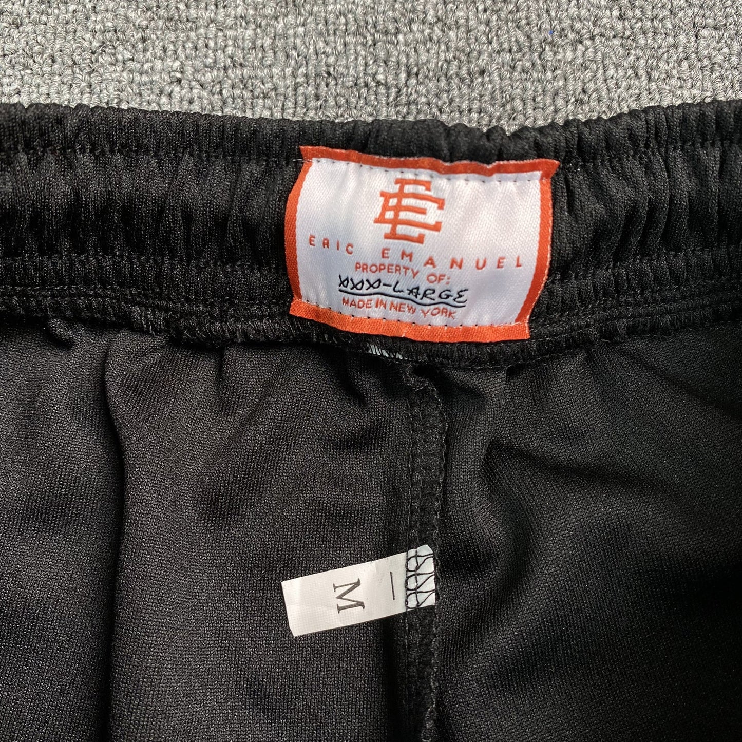 Short basique Eric Emanuel EE noir/rouge