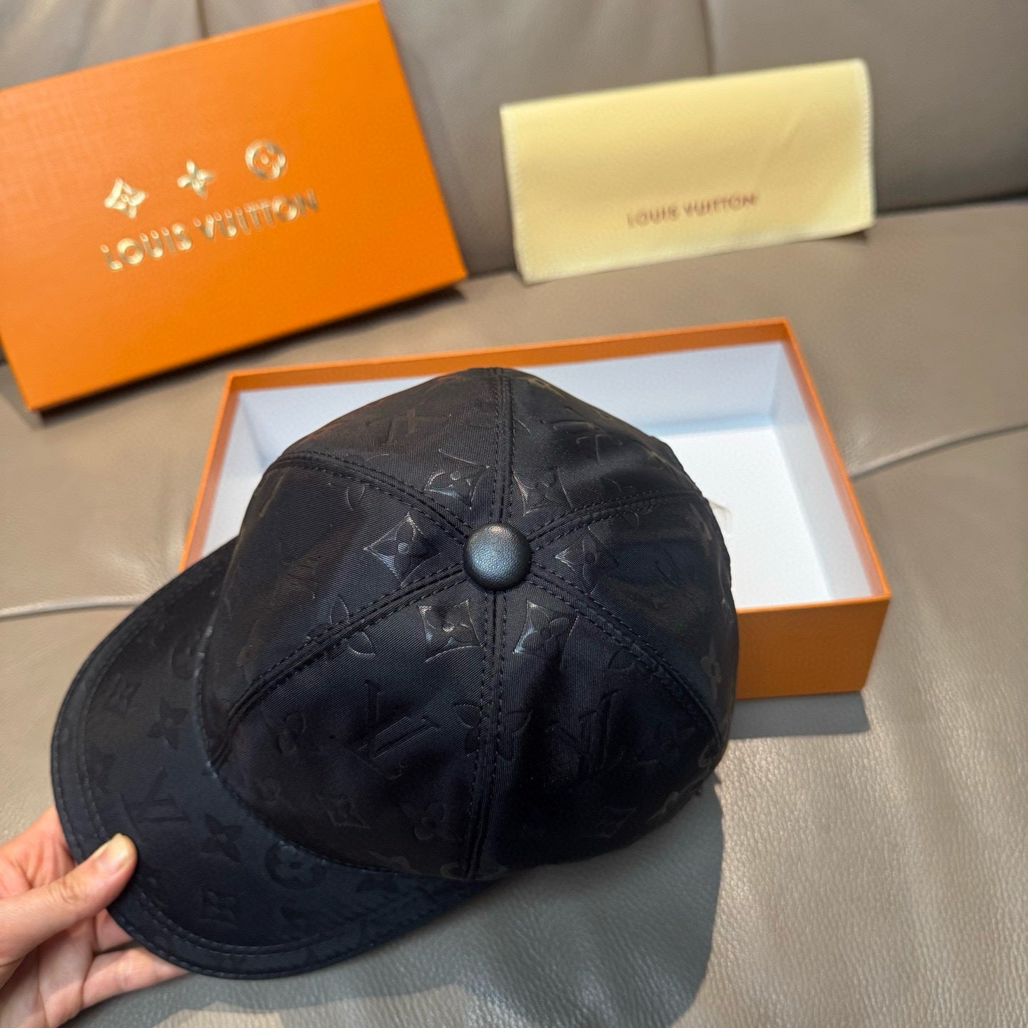 CASQUETTE LOUIS VUITTON