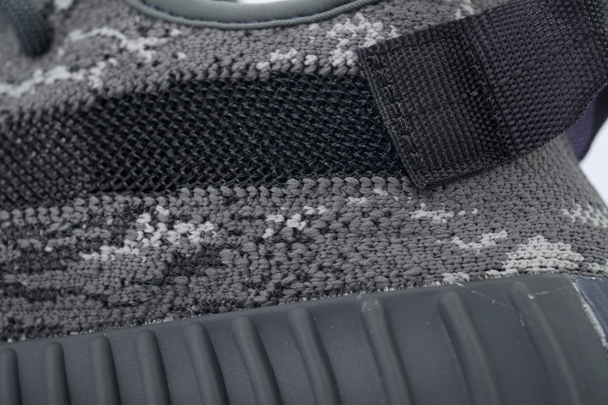Yeezy 350 V2 Dark Salt