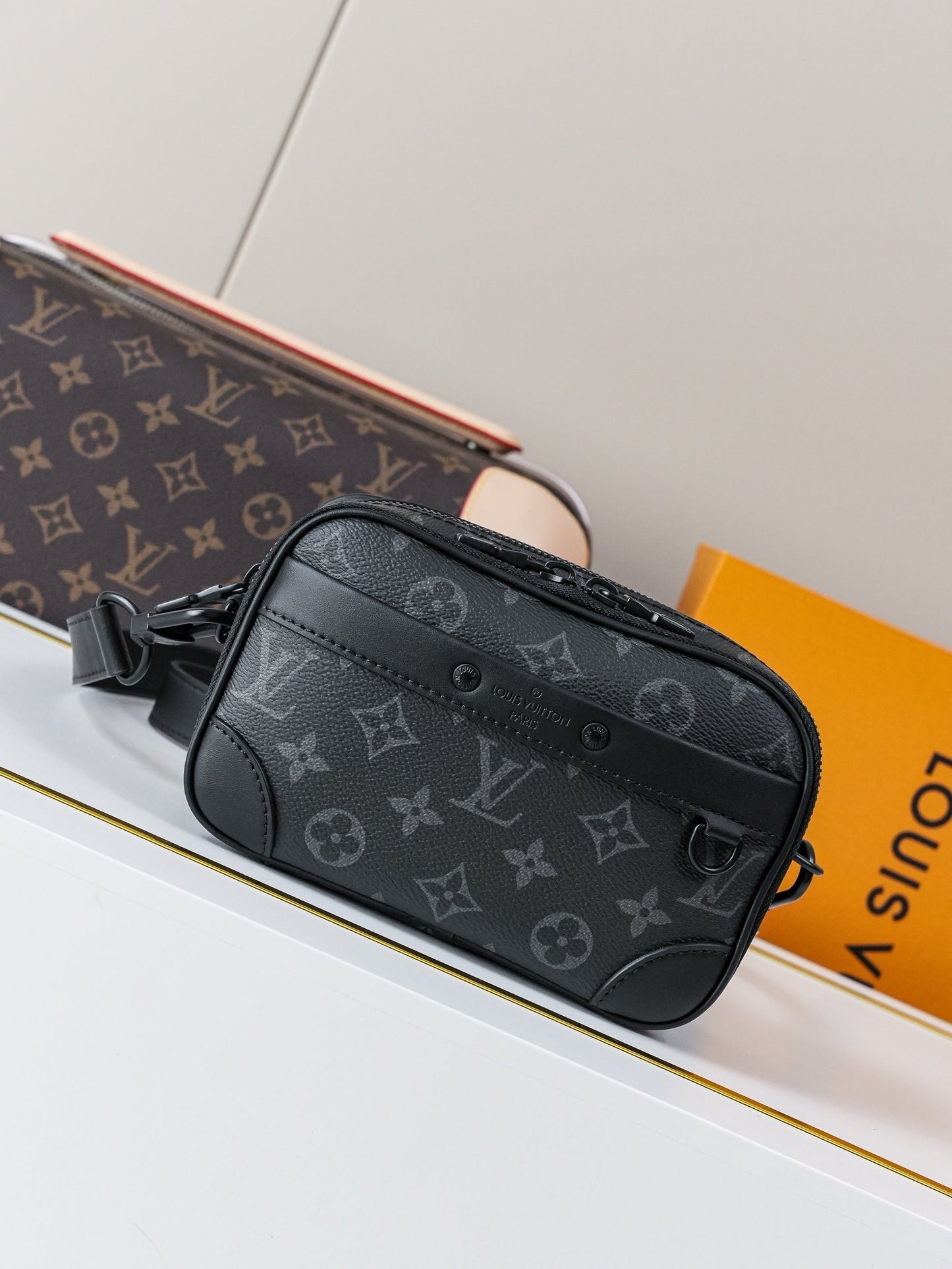 SACOCHE LOUIS VUITTON
