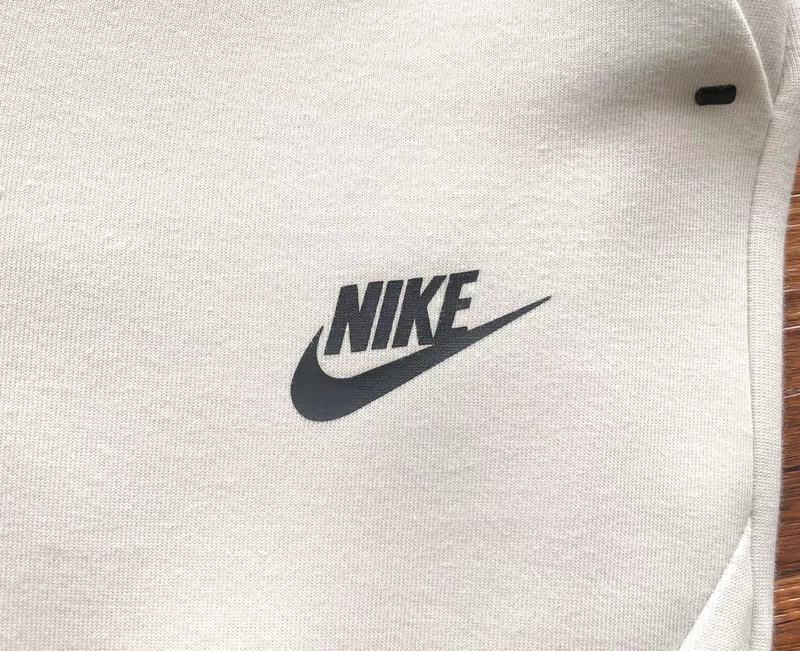 PANTALON NIKE TECH FLEECE x BLANC CRÈME