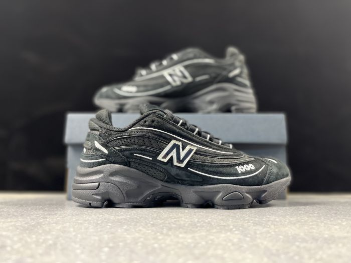 New Balance 1000SI