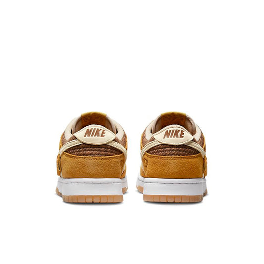 NIKE Dunk Low Teddy Bear praliné