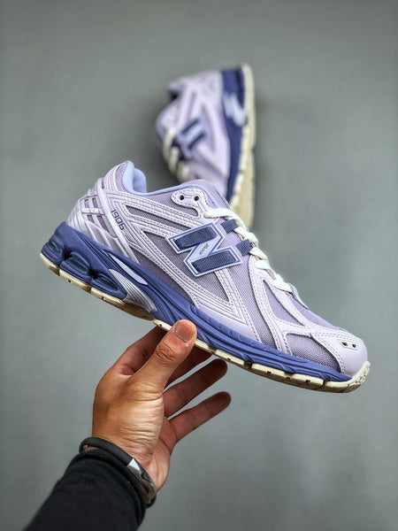 New Balance 1906