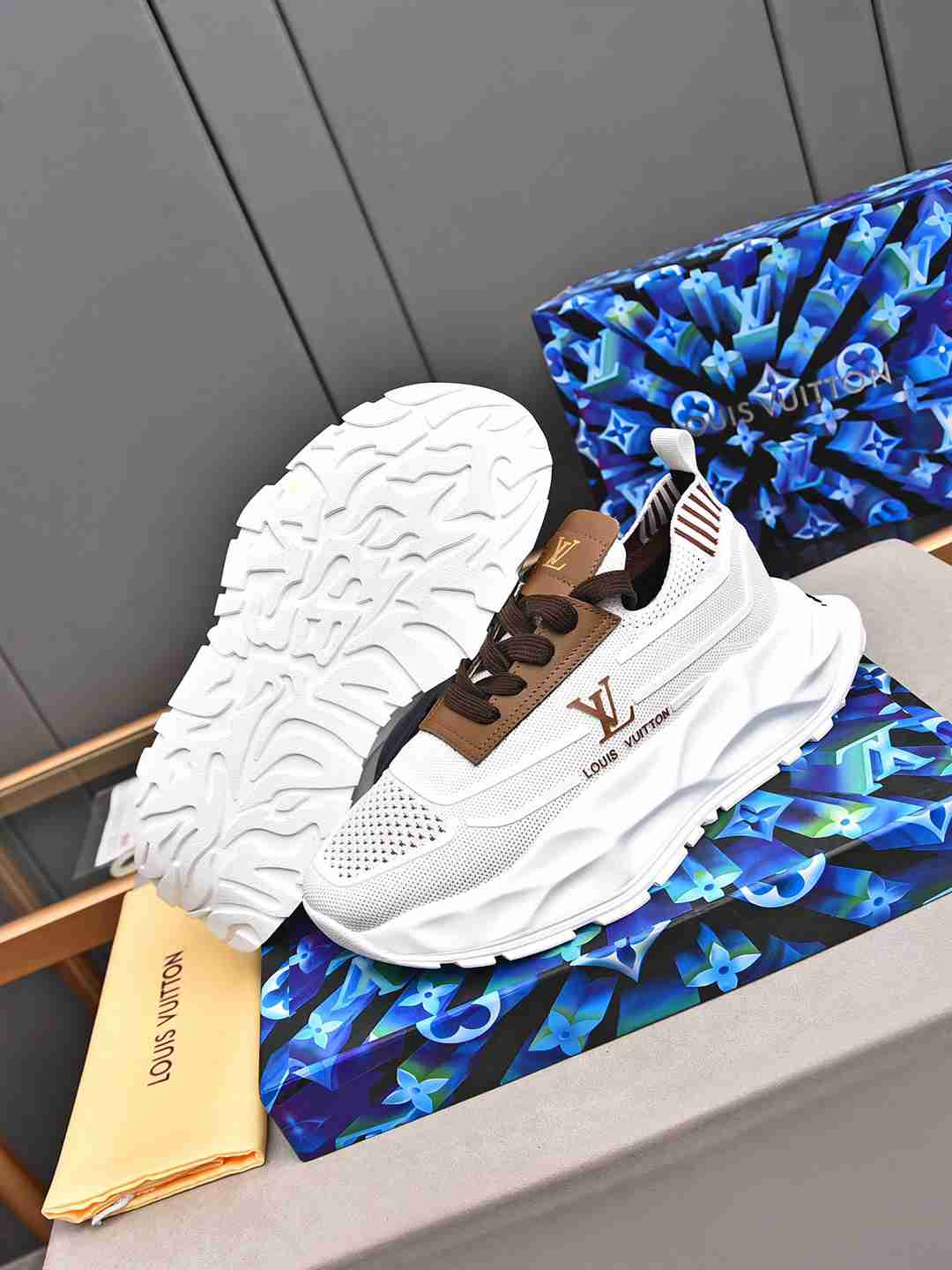 Sneaker LOUIS VUITTON MARRON BLANC