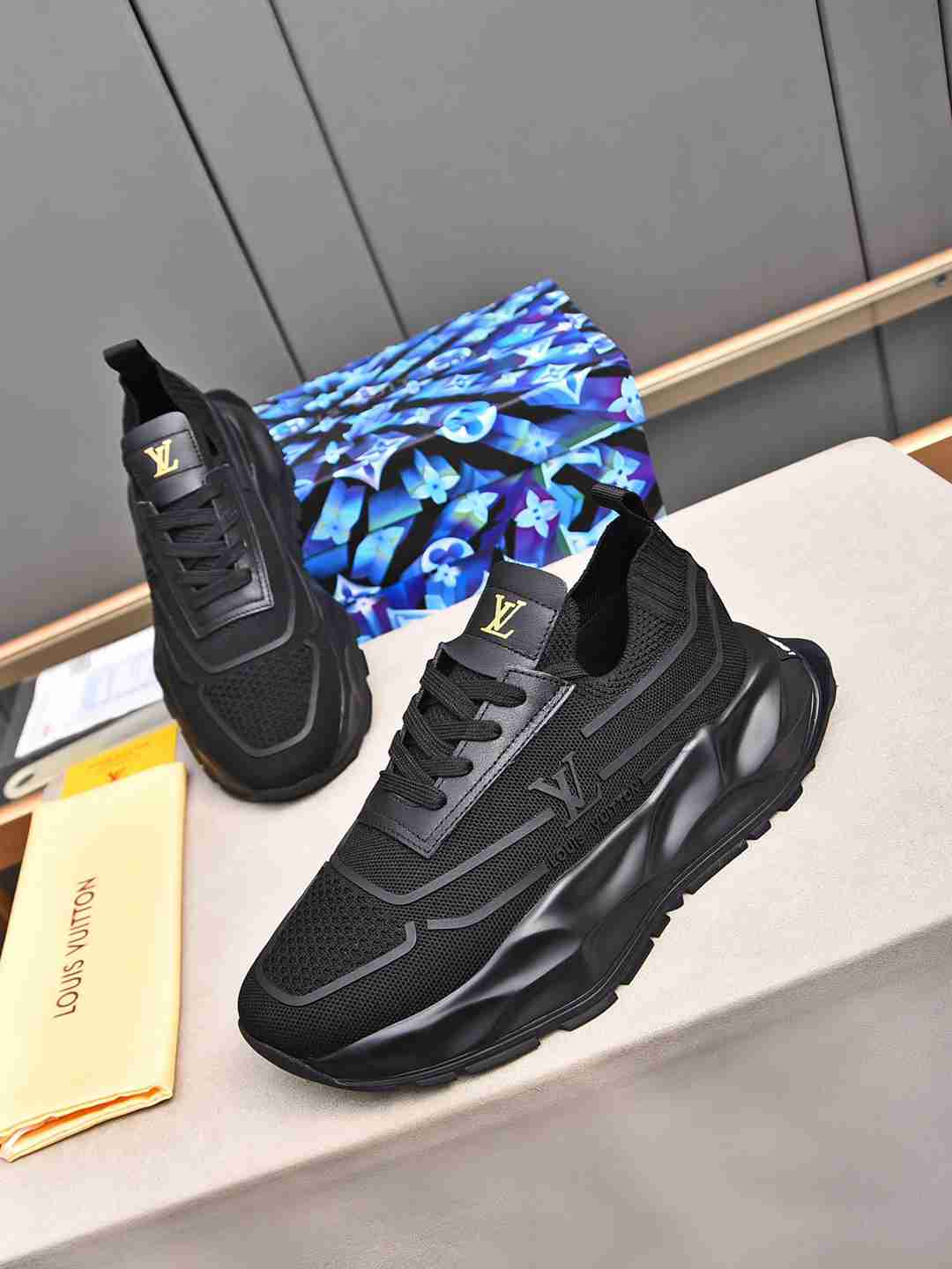 Sneaker LOUIS VUITTON NOIR