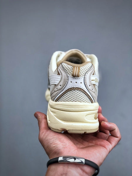 NEW BALANCE 530AA