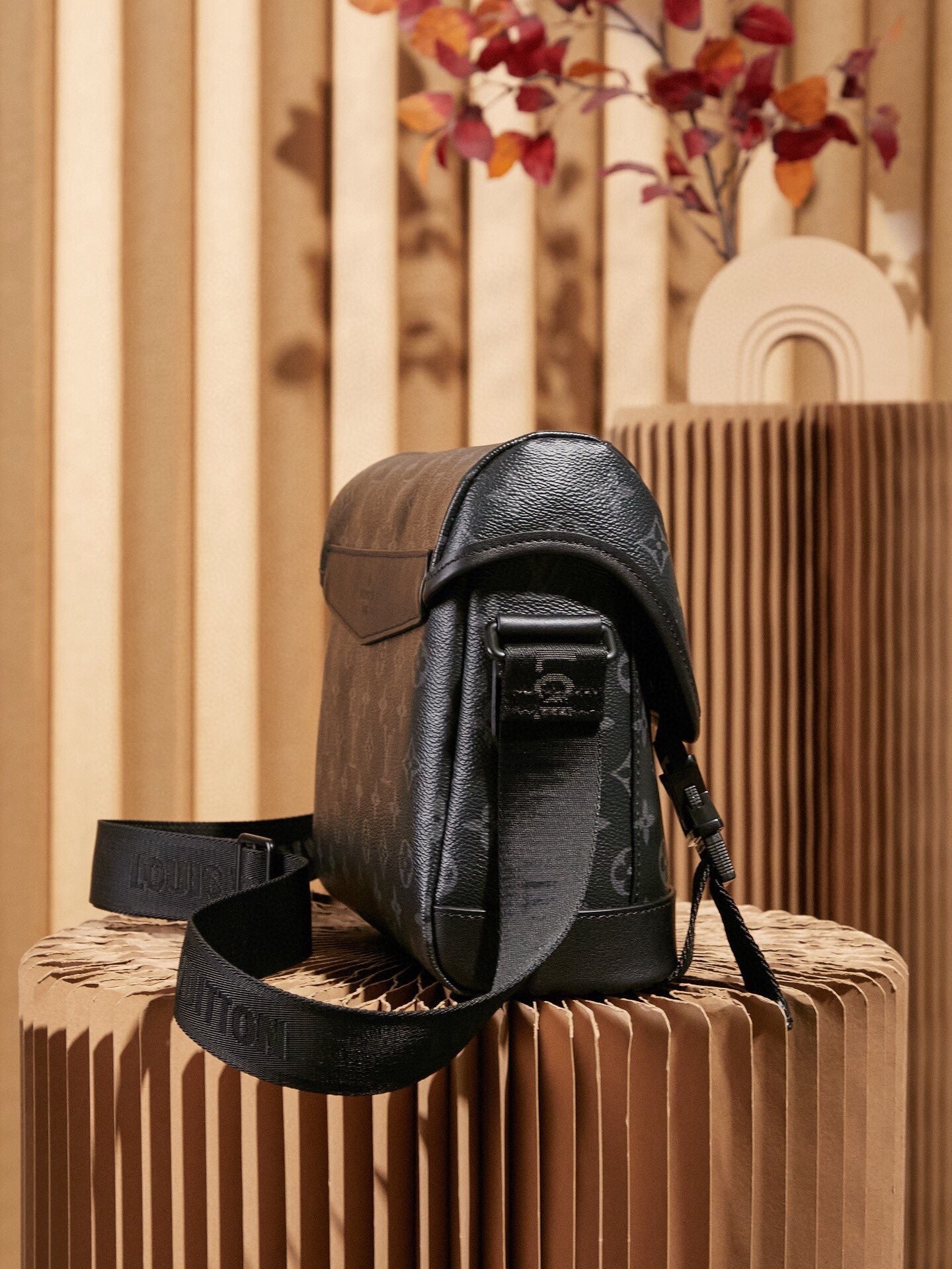SACOCHE LOUIS VUITTON