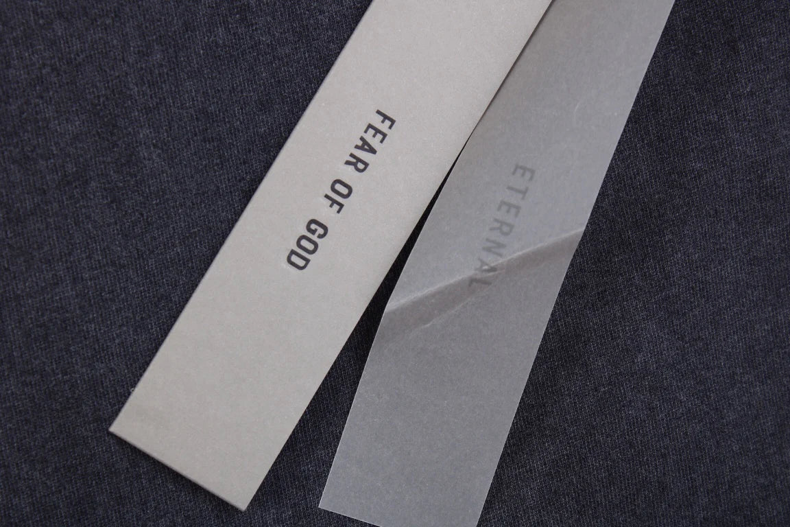 T-shirt « Fear of God » avec le texte « Give It Up »