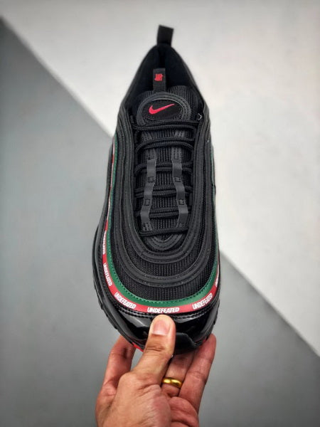 NIKE Air Max 97 UNDEFEATED