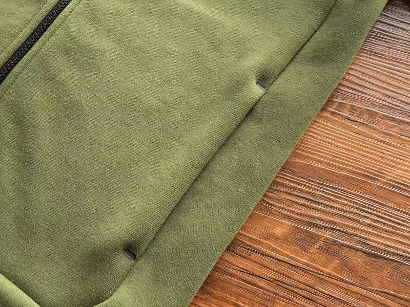 Sweat à capuche Nike Tech Fleece x Vert olive