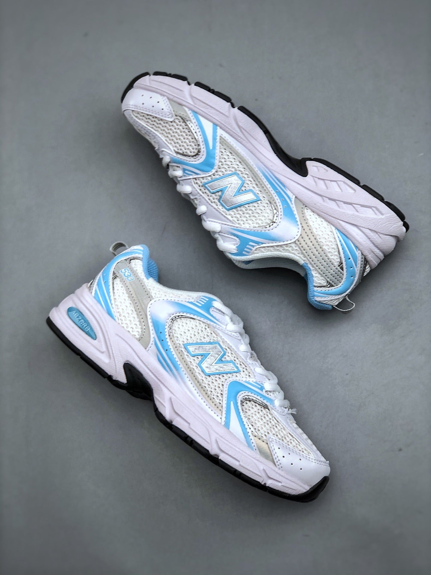 NEW BALANCE 530BB