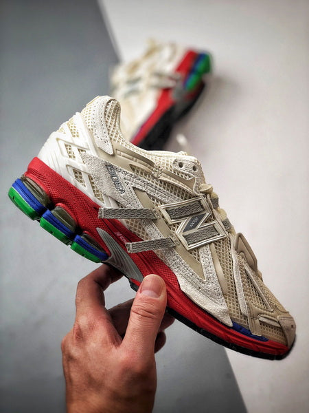 New Balance 1906A