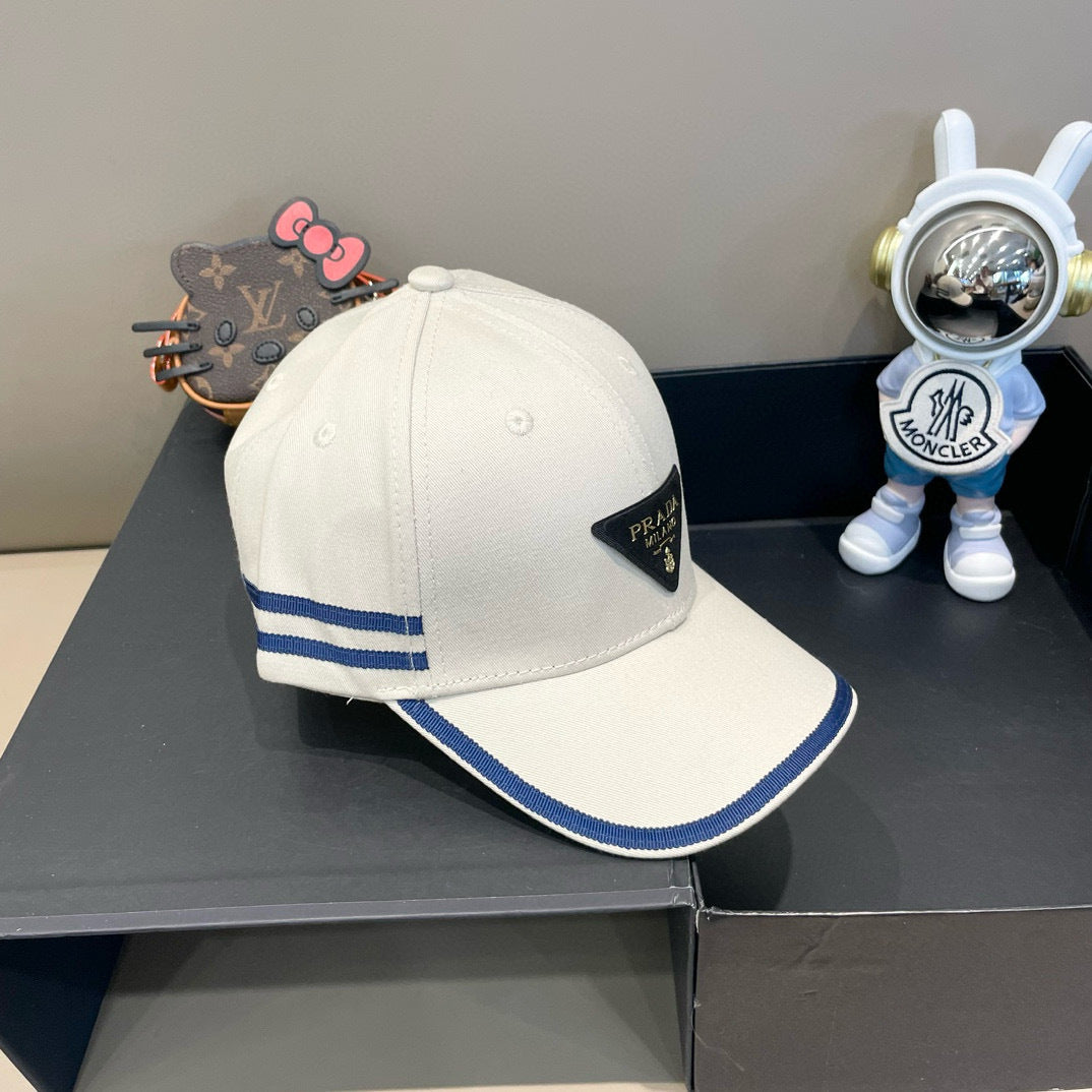 CASQUETTE PRADA