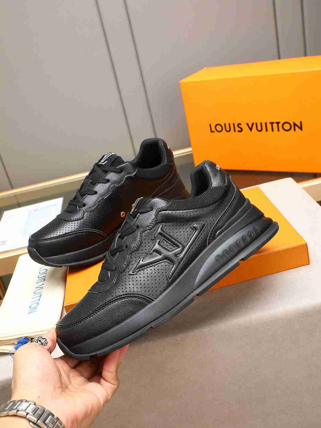 Sneaker LOUIS VUITTON FULL NOIR